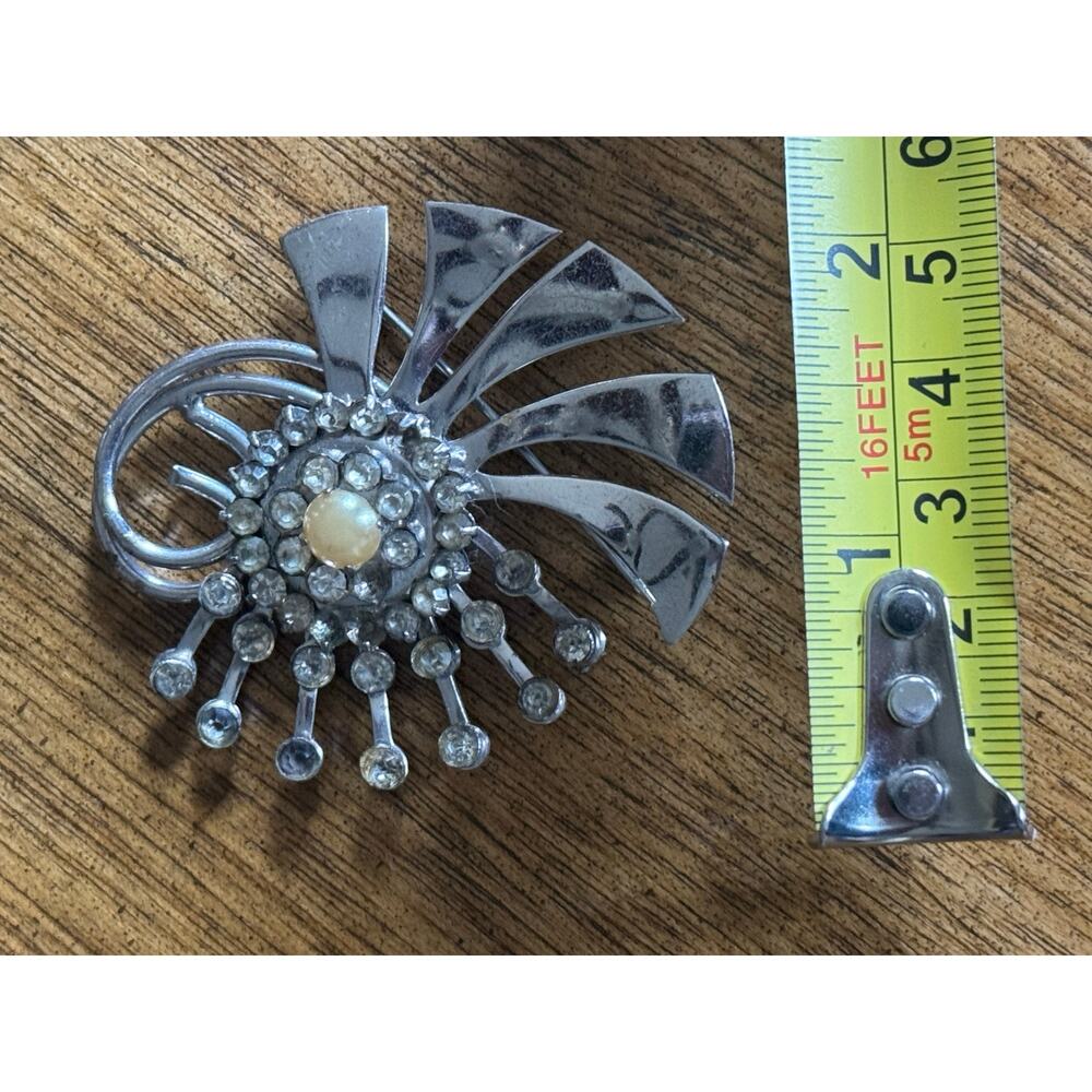 Vintage Mid Century Modern Rhinestone Starburst Brooch Silver Tone - Picture 3 of 5